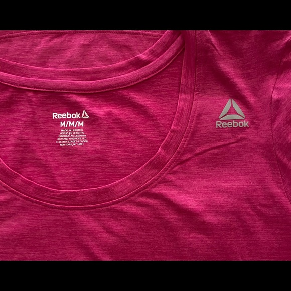 NWT Reebok Top - Picture 7 of 10